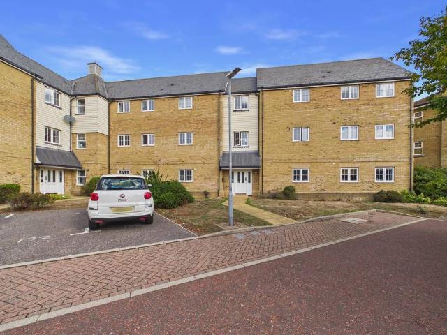 Weyland Drive, Stanway, Colchester, Essex CO3, 2 bed flat to rent, £1,100 pcm | PrimeLocation