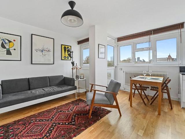 Weymouth Terrace, Fellows Court Weymouth Terrace E2, 1 bed flat to rent, £1,750 pcm | PrimeLocation