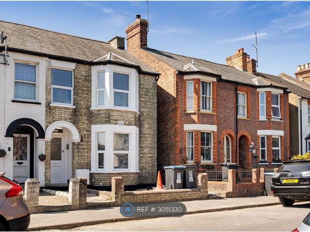 Weymouth St, Hemel Hempstead HP3, Studio to rent, £795 pcm | PrimeLocation
