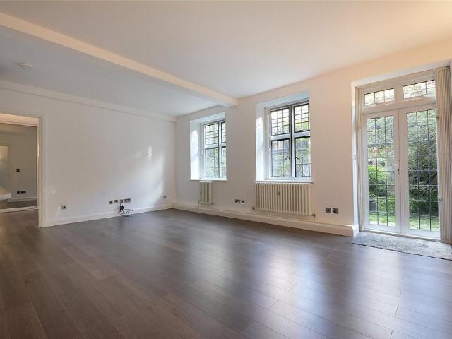 Weymouth Street, London, W1G 1 bed flat to rent £2,817 pcm £650 pw