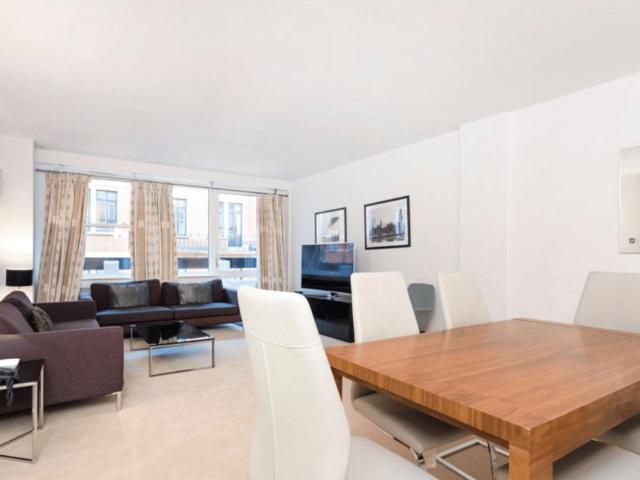 Weymouth Street, Marylebone, London, W1W 3 bed flat to rent £6,717 pcm £1,550 pw