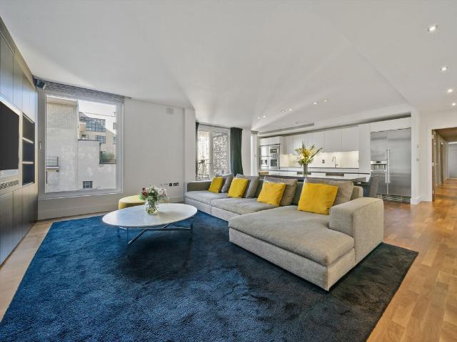 Weymouth Street, Marylebone, London W1W, 3 bed flat to rent, £14,083 pcm | PrimeLocation