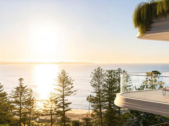 Whole Floor Beachfront Luxury