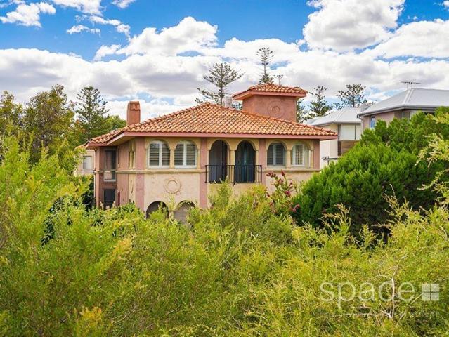Whole Floor Oceanfront Penthouse within Atmospheric & Authentic European Palazzo / Villa!