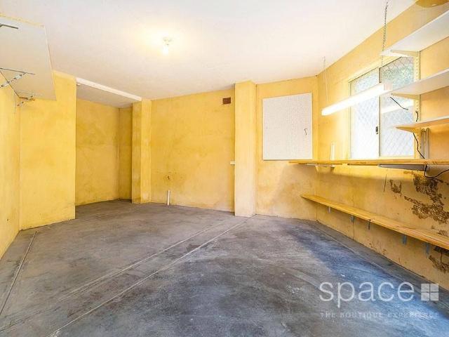 Whole Floor Oceanfront Penthouse within Atmospheric & Authentic European Palazzo / Villa!