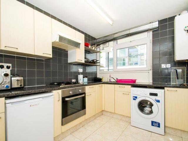 ✨whole let 3 bed flat near Angel, CHEAP!