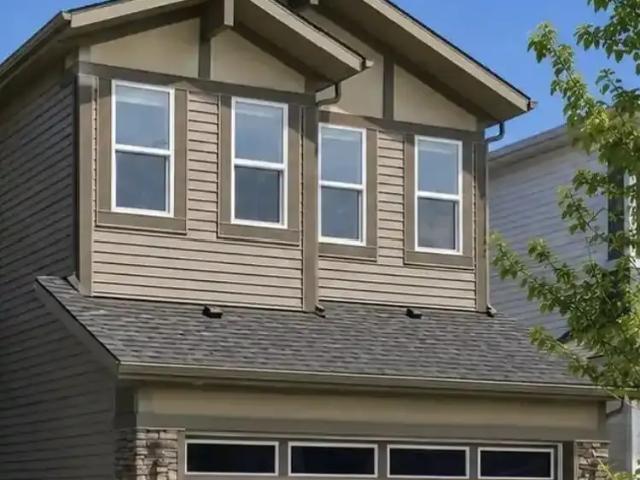 Whole single house with unfinished walkout basement at SE Belvedere of Calgary — 4 Bedrooms+ Den House