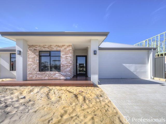 What a treat! 6 MONTH LEASE ONLY!