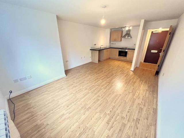 Whalley Road, Middleton M24 2 bed apartment to rent £875 pcm £202 pw