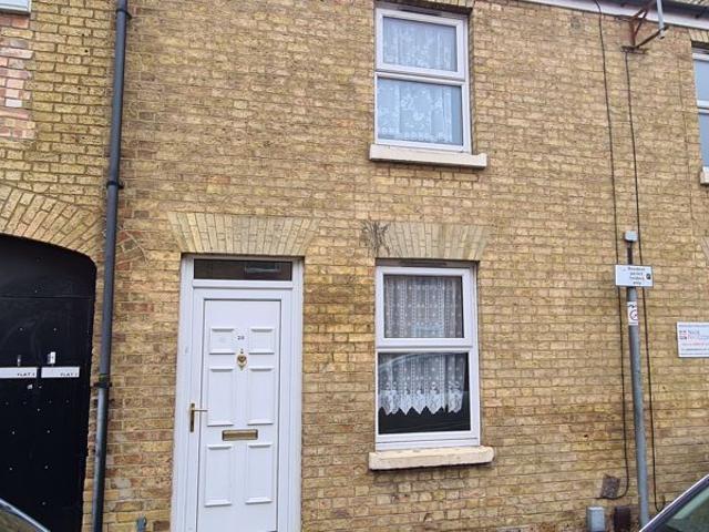 Whalley Street, Peterborough PE1, 2 bed terraced house to rent, £895 pcm | PrimeLocation