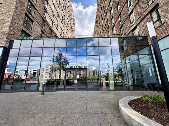 Wharf End, Manchester M17, 1 bed flat to rent, £1,150 pcm | PrimeLocation