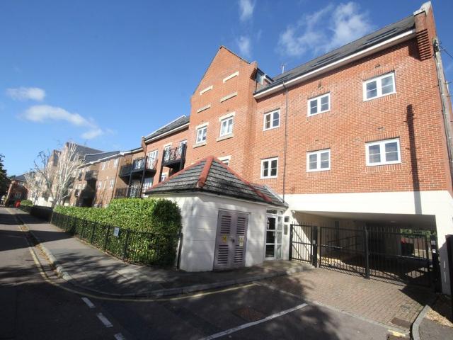 Wharf Lane, Webster Court Wharf Lane, WD3