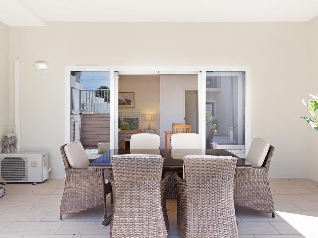 Wharf Luxury Fully Furnished Studio Apartment