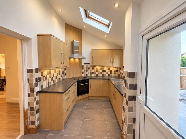 Wharf Road, Broxbourne EN10, 3 bed terraced house to rent, £2,500 pcm | PrimeLocation