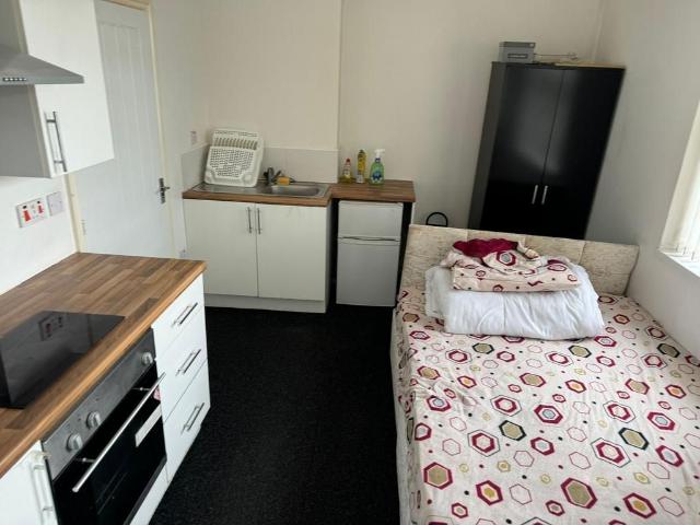 Wharf Street South, Leicester LE1, Studio to rent, £410 pcm | PrimeLocation