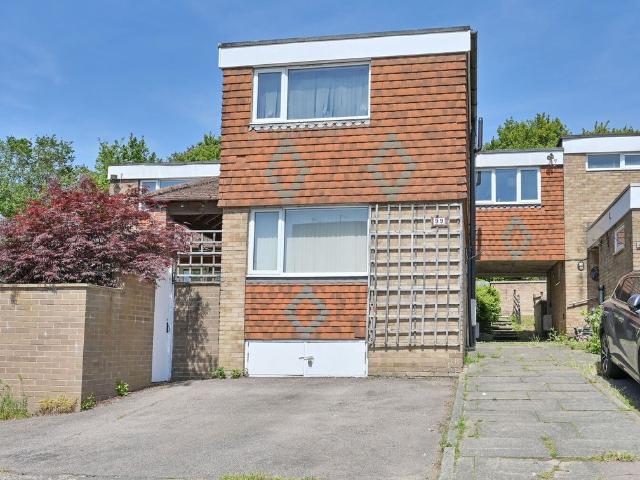 Wharfedale HP2, Hemel Hempstead, Studio to rent, £650 pcm | PrimeLocation