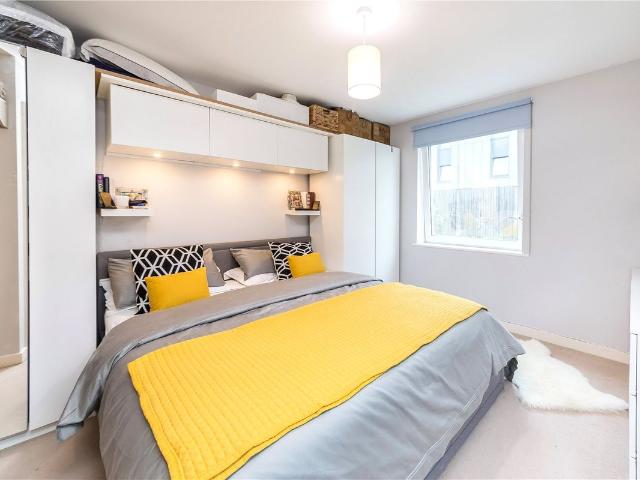 Wharncliffe Mews, Abbeville Village SW4, 2 bed flat to rent, £3,000 pcm | PrimeLocation