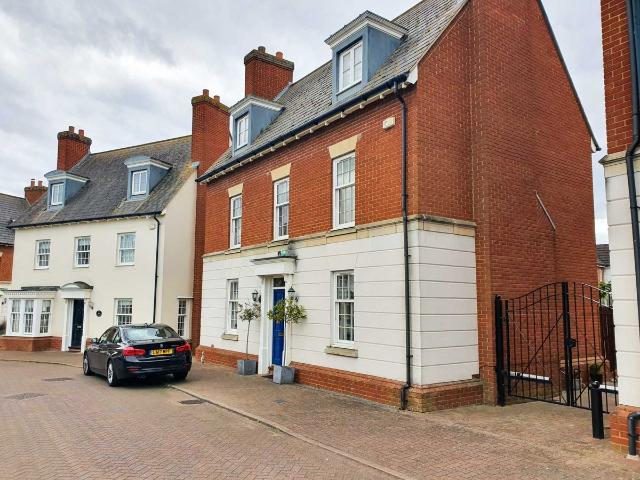 Wharton Drive, Beaulieu Park, Chelmsford CM1, 5 bed detached house to rent, £2,500 pcm | PrimeLocation
