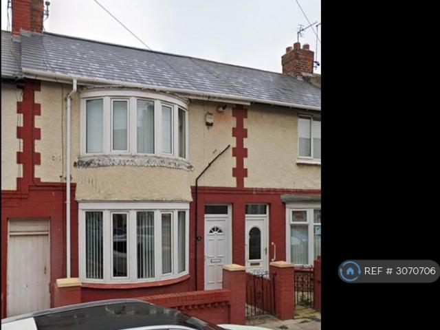 Wharton Terrace, Hartlepool, TS24 3 bed terraced house to rent £625 pcm £144 pw
