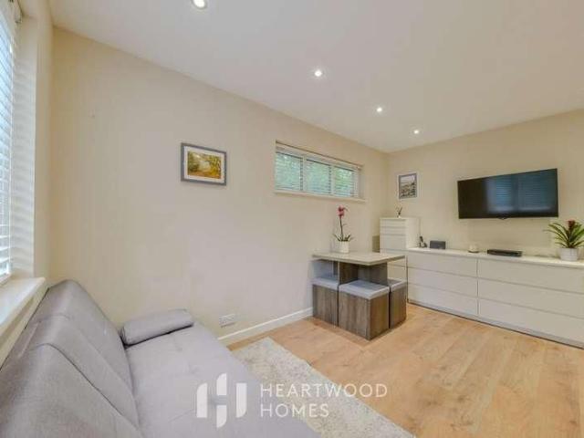 Wheat Close, Sandridge, St. Albans,, AL4