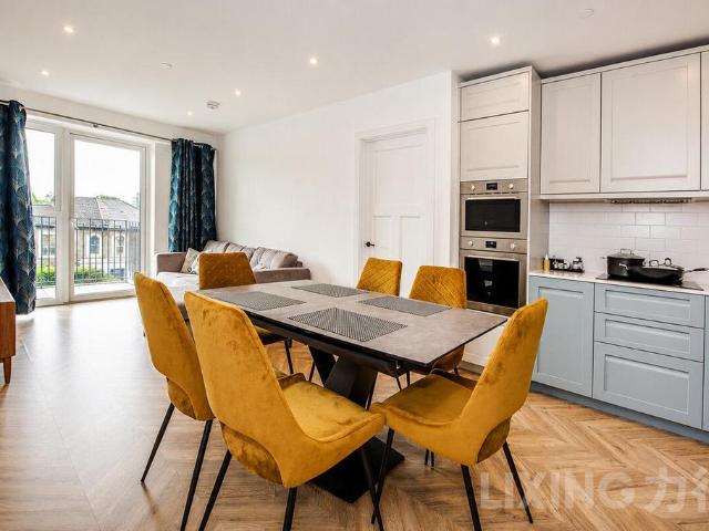 Wheatfield Way, Kingston Upon Thames. 2 bed apartment to rent £3,250 pcm £750 pw