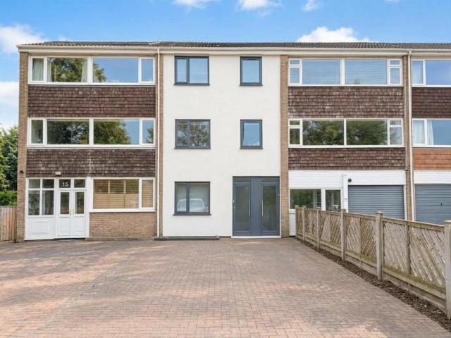 Wheatley Lane, Ilkley 1 bed flat to rent £925 pcm £213 pw