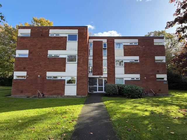 Wheeleys Road, Birmingham B15, 2 bed flat to rent, £1,150 pcm | PrimeLocation