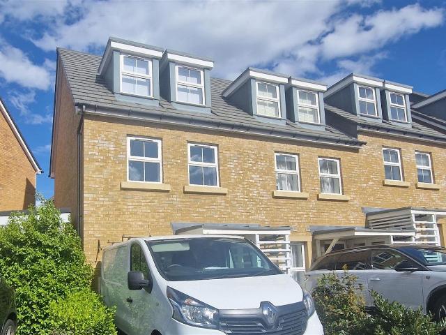 Wheeler Close, Dartford DA1, 4 bed end terrace house to rent, £2,400 pcm | PrimeLocation