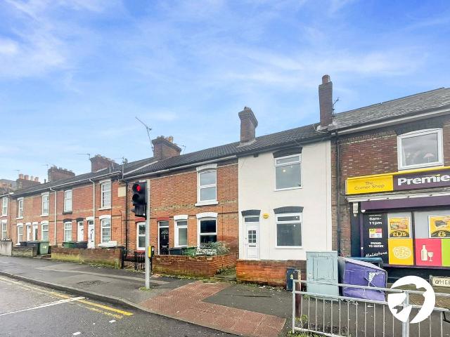 Wheeler Street, Maidstone, Kent ME14, 2 bed terraced house to rent, £1,350 pcm | PrimeLocation