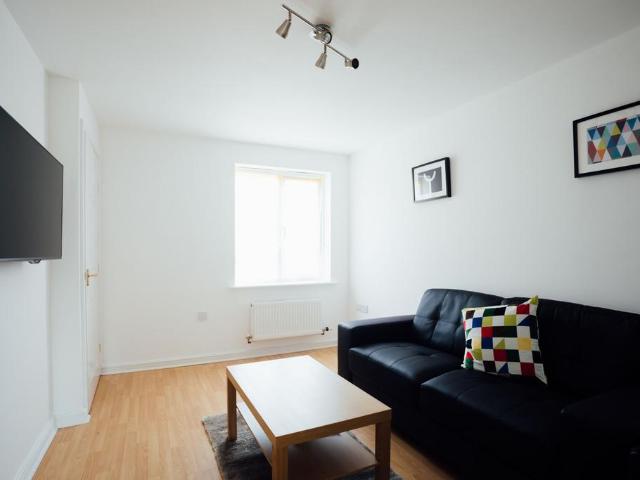 Wheeltappers Way, Loughborough LE11 5 bed house to rent £2,708 pcm £625 pw