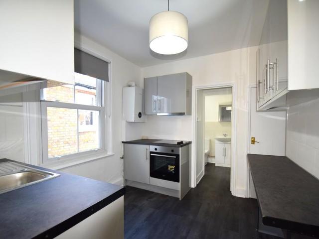 Whellock Road, London, W4 1DZ, United Kingdom | 2 bed duplex for rent #136168681 | Rentberry