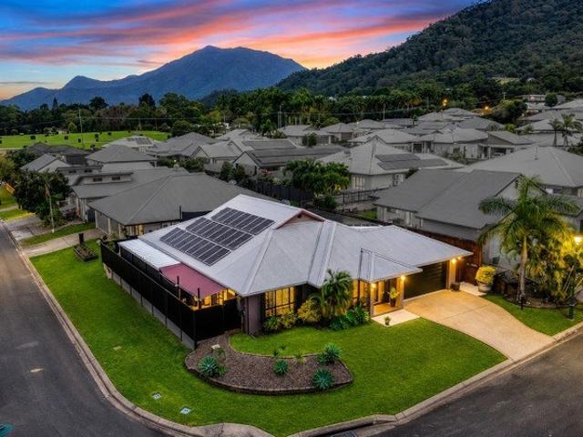 WHEN LUXURY, LIFESTYLE & LOCATION MEETS LOW MAINTENANCE FAMILY LIVING