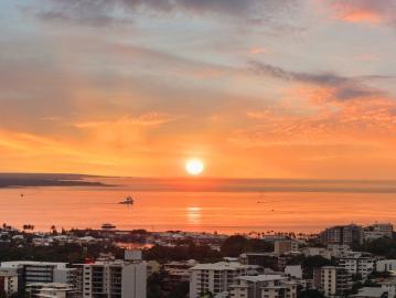 Where the Harbour Meets the Horizon