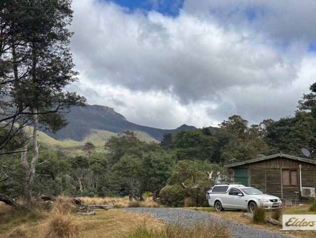 WHERE THE RIVERS, MOUNTAINS & RAINFORESTS MEET Lifestyle & Business Opportunity