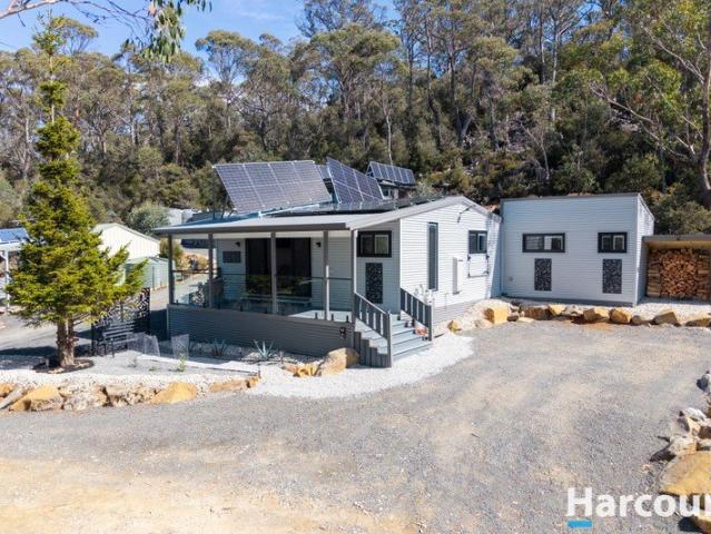 Highlands Luxury with Approved Short Stay Income Potential