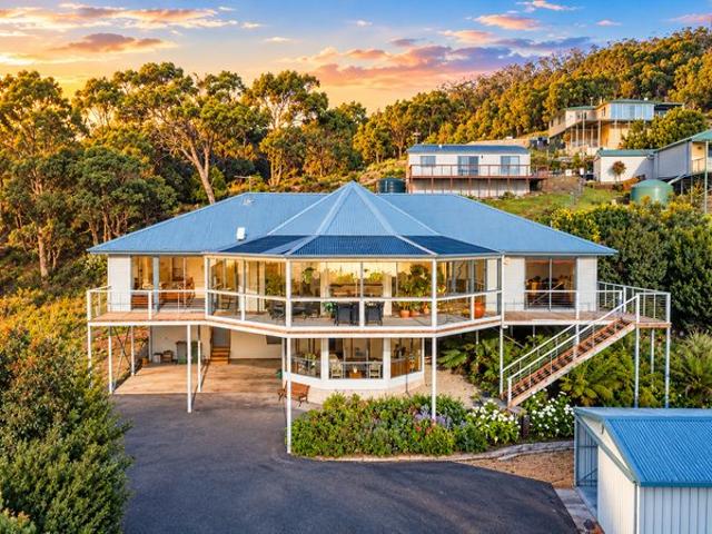 WHERE WATER VIEWS, PRIVACY & COASTAL LIVING COME TOGETHER