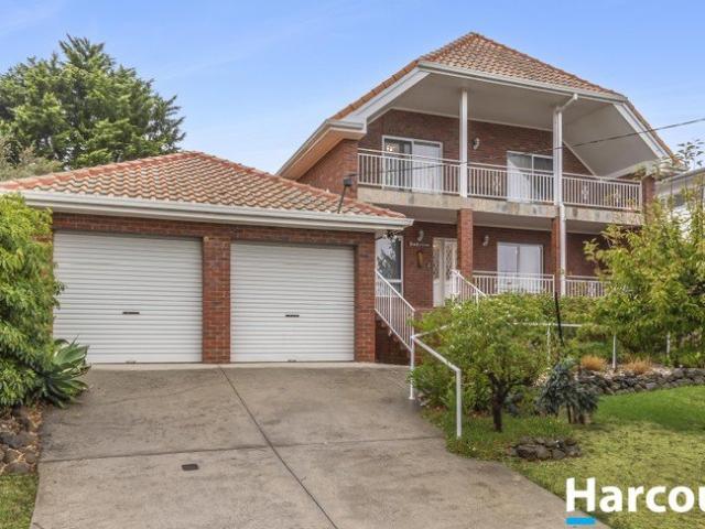 Where Architectural Elegance Meets Exceptional Family Living