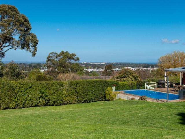 Where Bay Views meet Peaceful Lifestyle Living