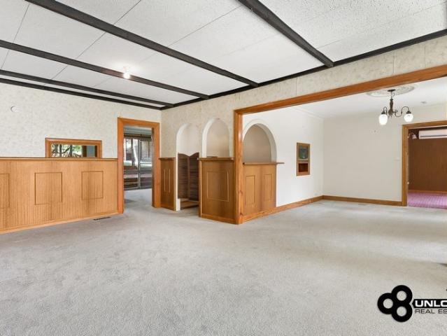 Where Character, Space & Scenic Views Come Together
