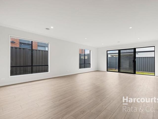 Where Contemporary Design Meets Family Comfort