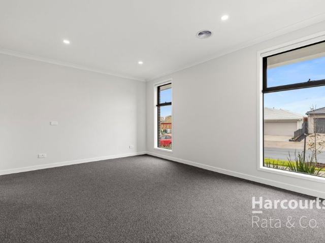 Where Contemporary Design Meets Family Comfort