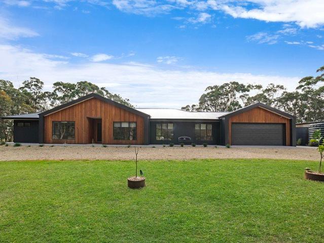 Where Coast, Country and Lifestyle Come Together