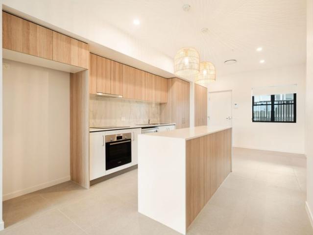 A Modern Sanctuary by the Coast