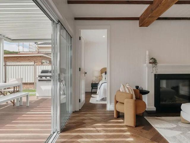 Where Coastal Living Meets Architectural Brilliance
