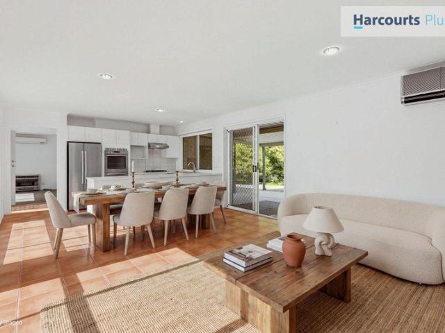 Where country tranquillity meets coastal living!