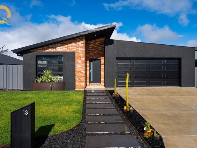 Where Family Comfort Meets Contemporary Style