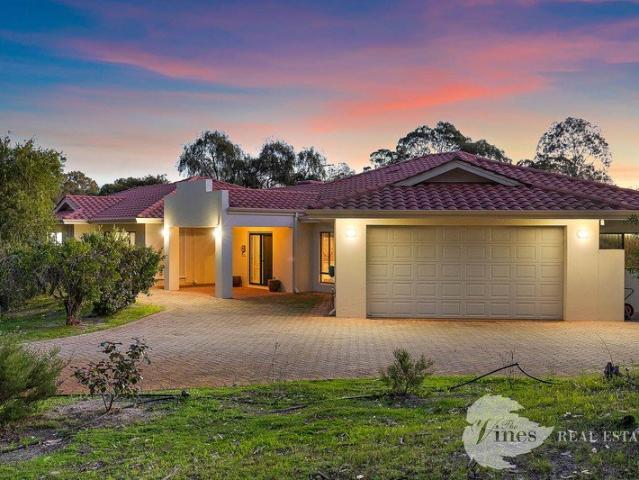 Where Golf Course Living Meets Unlimited Potential!