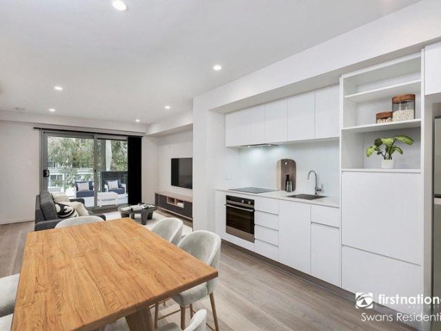 Where Happiness Begins: Modern Apartment with Everything You Need!