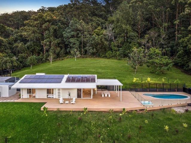 Where Hinterland Living Meets Equestrian Lifestyle