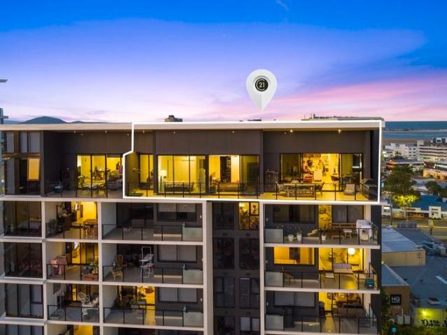 Where Light, Space and Lifestyle Meet at the Top of Market Lane
